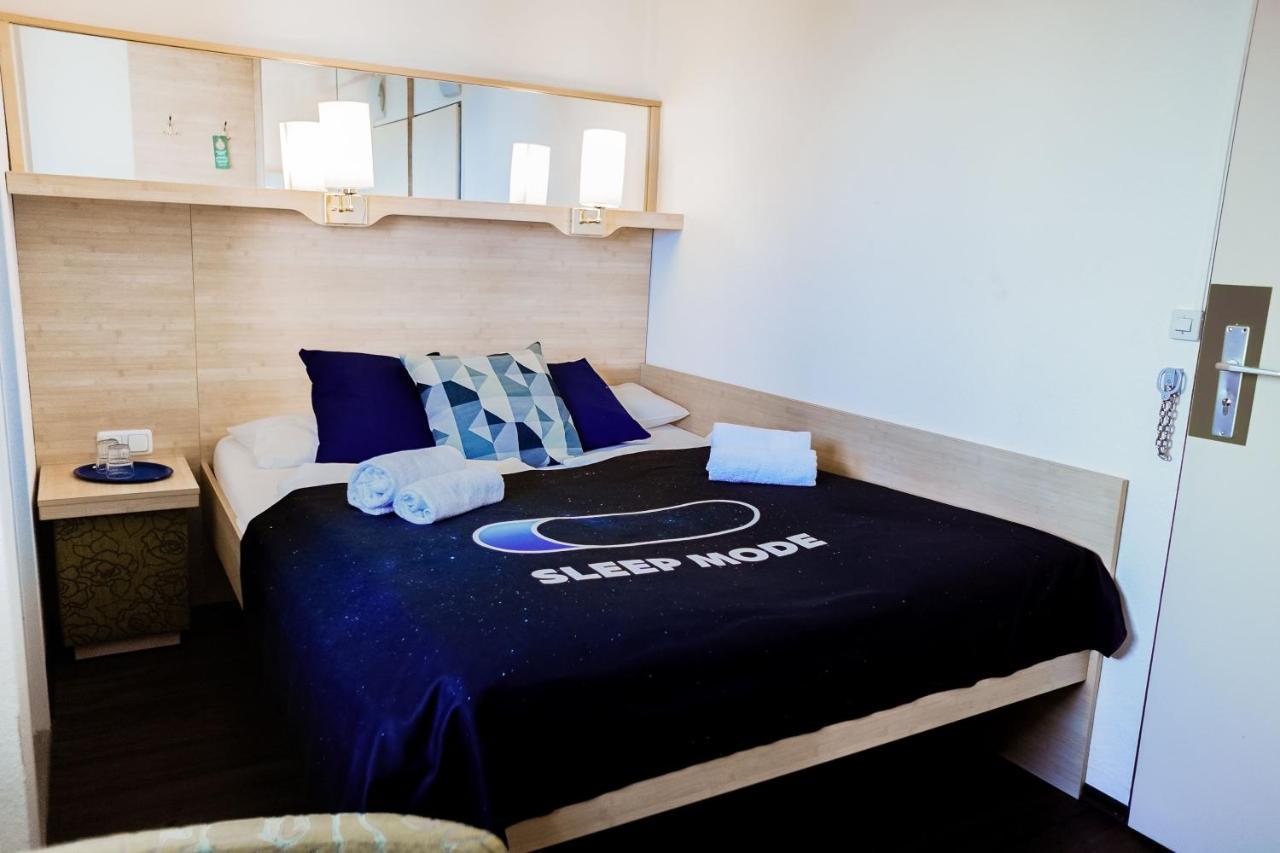 Bed and Breakfast Rcadia Gaming House Hamburg Zewnętrze zdjęcie